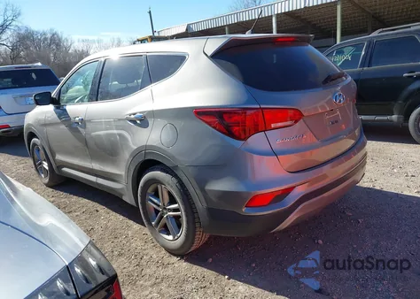 2018 Hyundai Santa Fe Sport 2.4L z USA, uszkodzony, nr VIN 5XYZT3LB3JG530052